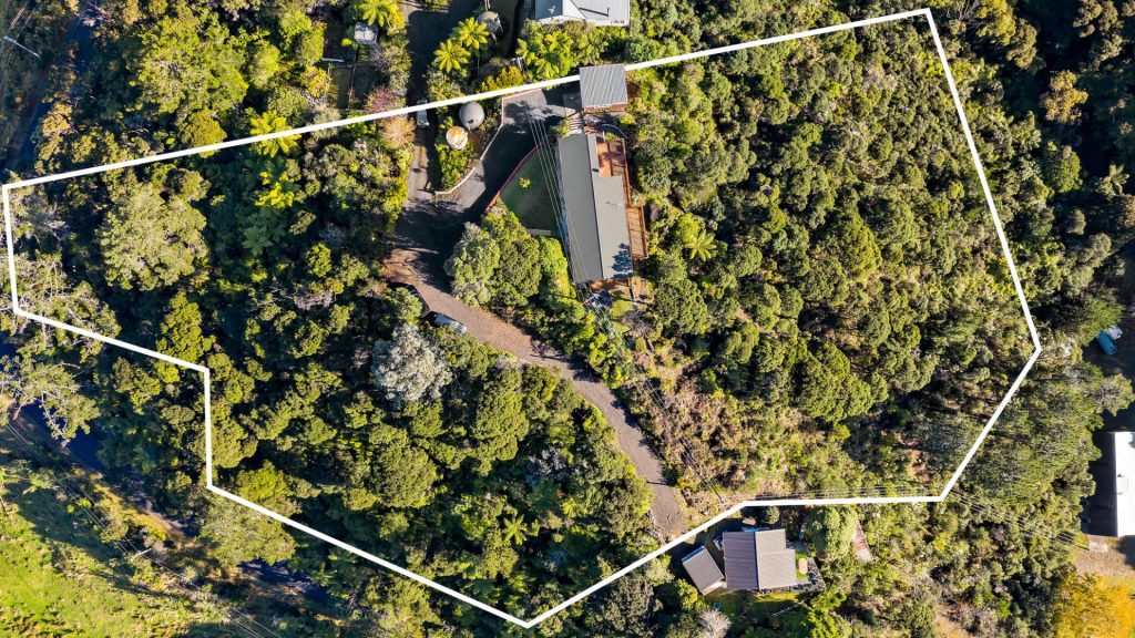Tranquil, Awesome Views - 58b Wattle Bay Road - SOLD August 2020